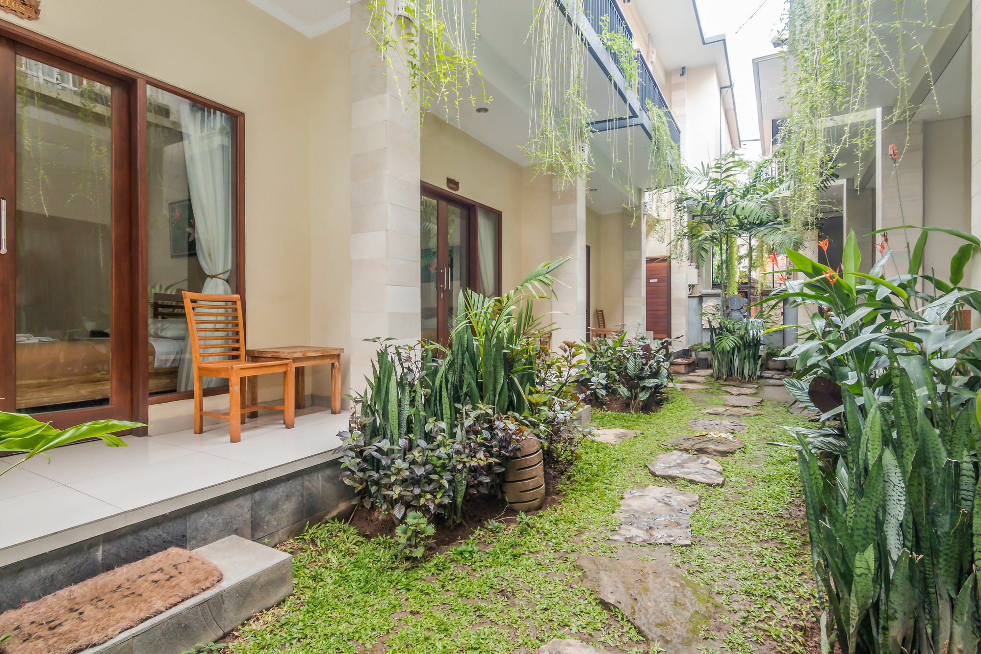 Zen Rooms Ubud Pengosekan 1 Екстериор снимка